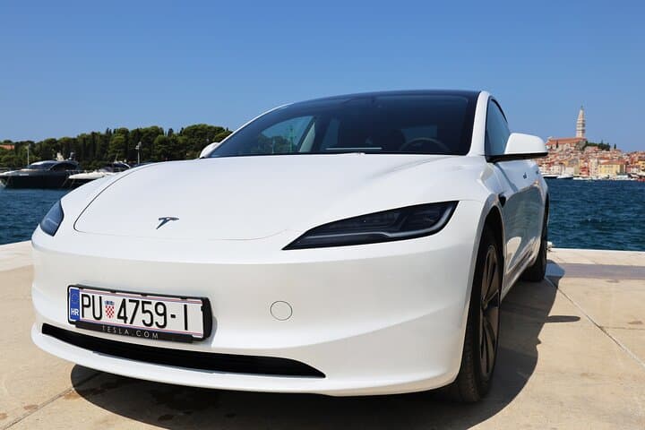 Private Transfer from Venezia or Treviso to Rovinj — photo 1 of 6