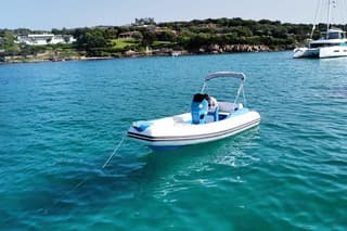rental boat costa smeralda - tavolara - maddalena