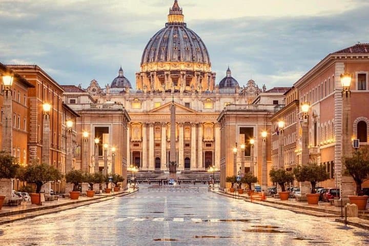 Vatican City: St. Peters Basilica skip the line tour — photo 1 of 6