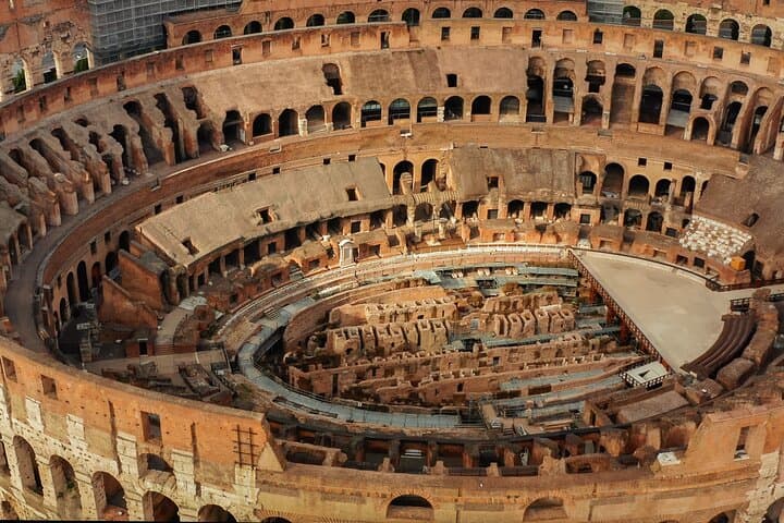VIP Colosseum & Roman Forum Small Group Guided Tour — photo 1 of 23