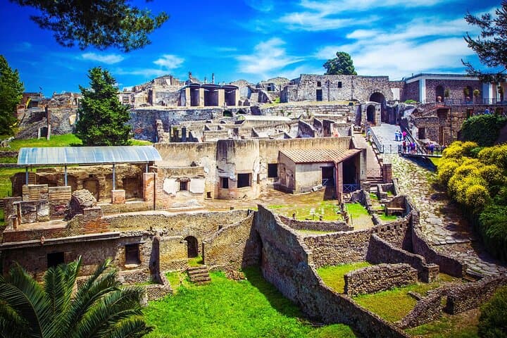 From Naples: Pompeii Shore Excursion for Cruisers with Guide — photo 1 of 18