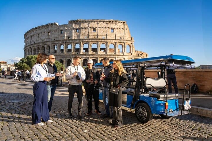 Rome in Style: Golf Cart Tour with Prosecco and Gelato — photo 1 of 7