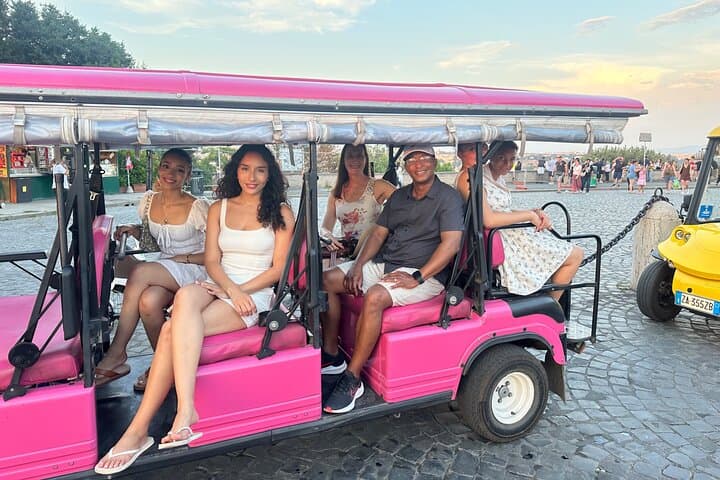 Rome Golf Cart Tour with Professional Photographer — photo 1 of 10