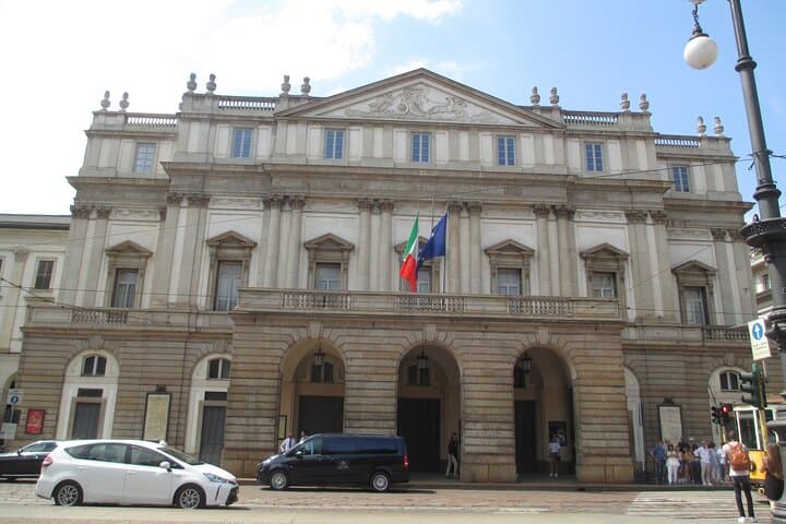 Milan Self Guided Walking Tour and Scavenger Hunt — photo 1 of 20