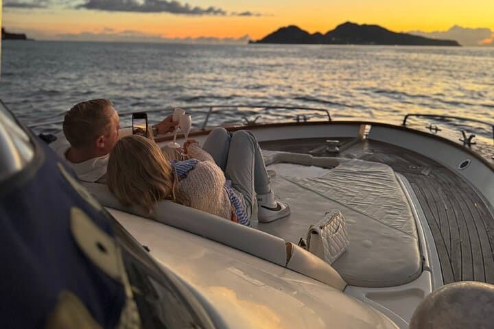 Shared Sunset Boat Cruise with Aperitif on Sorrento or Positano — photo 1 of 22