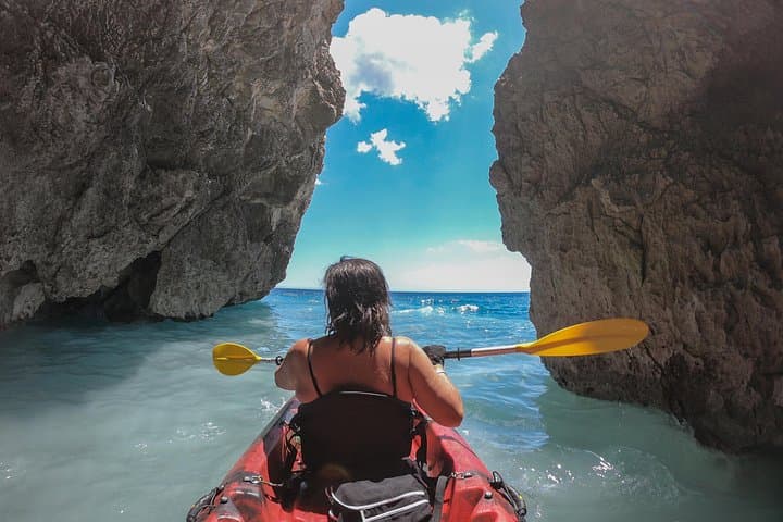 Kayaking excursion in Porto Miggiano among the sulfur caves — photo 1 of 12