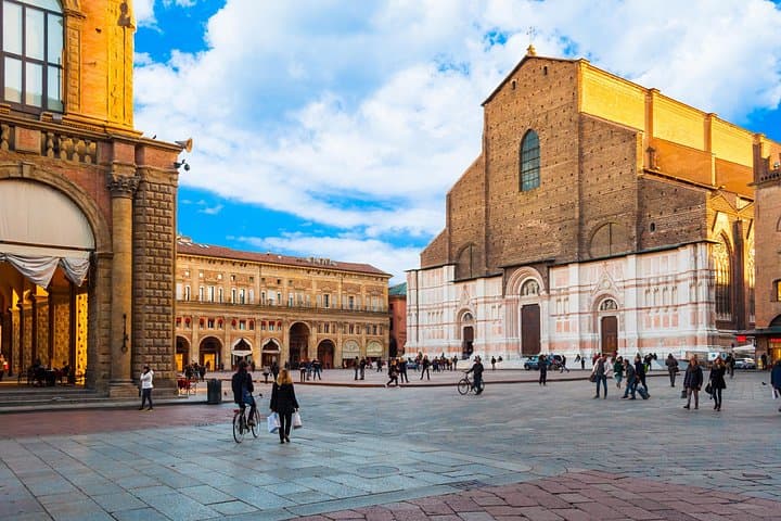 Bologna : Small Group Guided Tour — photo 1 of 14