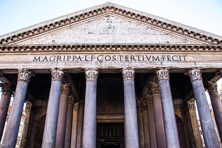 Rome Iconic Temple Pantheon — photo 1 of 5