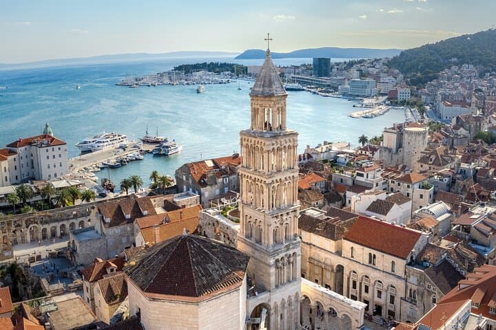 Venice to Split Private Transfer with 2-Hour Sightseeing Stop — photo 1 of 14
