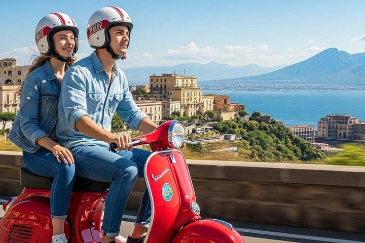 Private Sightseeing Tour in Naples by Vespa — photo 1 of 36