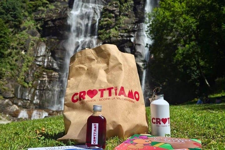 Valchiavenna: between crotti, nature, and local flavors — photo 1 of 10