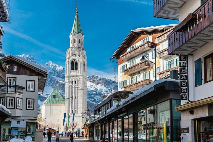 Transfer from Cortina d' Ampezzo to Milano — photo 1 of 7