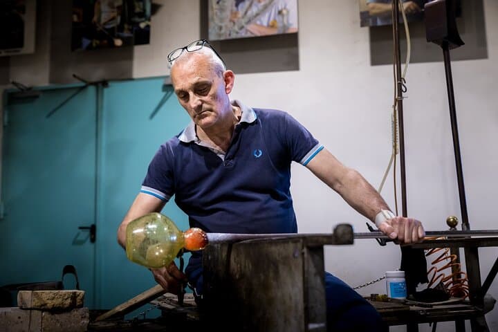Private tour on Murano Island: discover the art of Artisanal Glassblowing — photo 1 of 18