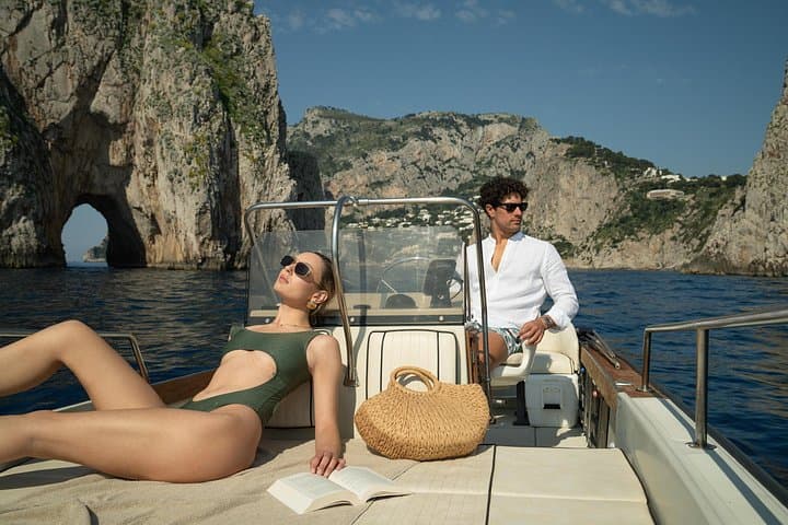 Exclusive Boat Tour of Capri and Blue Grotto — photo 1 of 5