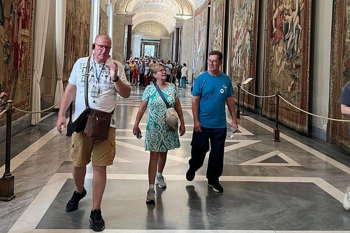 Vatican Museums & Sistine Chapel No Line Tour Access — photo 1 of 17