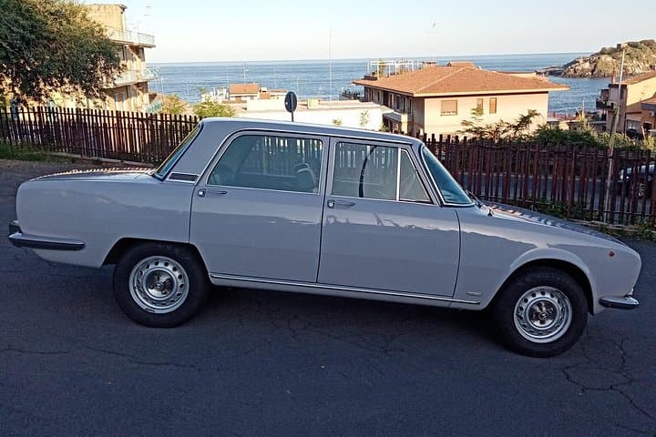Classic Car Tour of Baroque and Sapori Iblei DA Syracuse — photo 1 of 5
