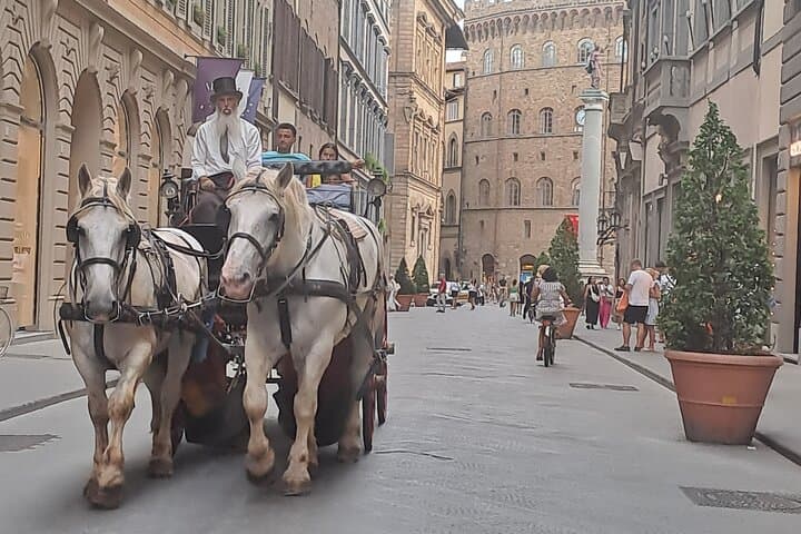 Florence : Carriage Tour in the Old Town – Romantic Tour — photo 1 of 4