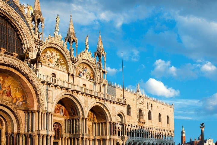 Venice : St Mark's Basilica, Doge's Palace, Bridge of Sighs — photo 1 of 5