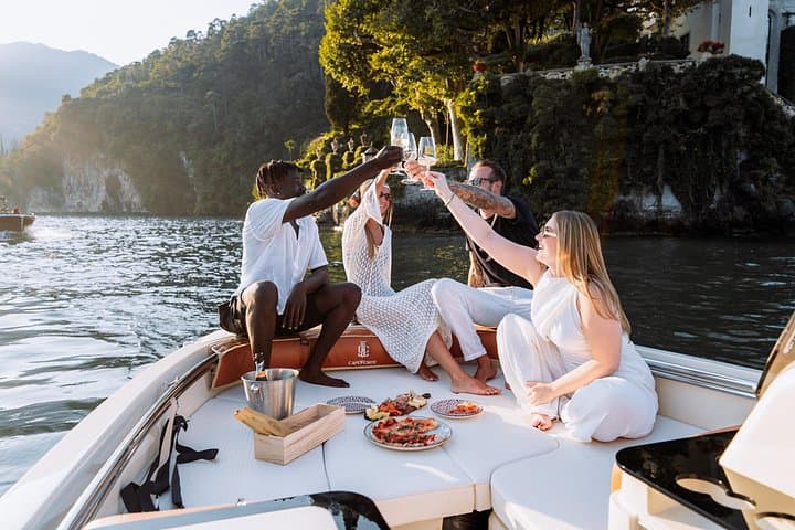 Lake Como Speedboat Private Tour — photo 1 of 10