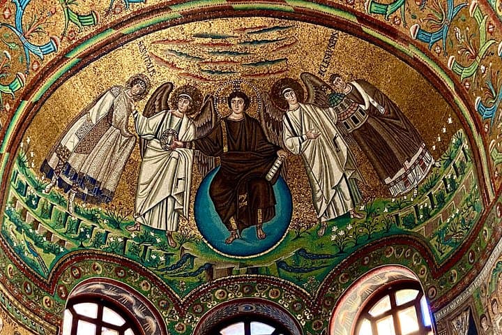 Walking Tours in Ravenna Splendours of the East — photo 1 of 7