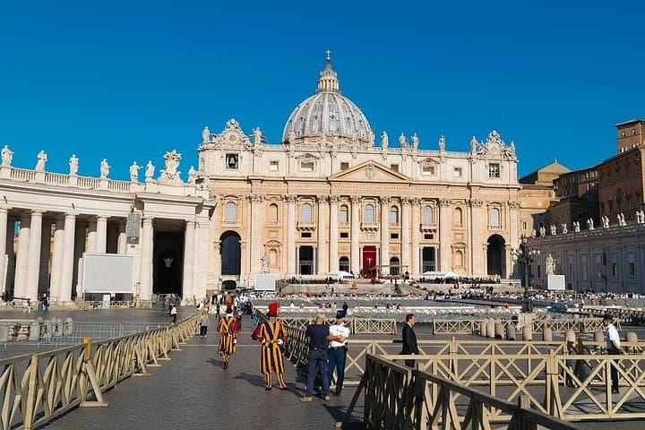 Rome: Papal Audience Guided Tour with Reserved Access — photo 1 of 7