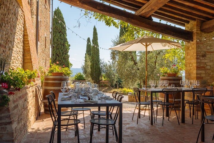 Art and Wine in the Heart of Chianti discover with us the tradition — photo 1 of 22