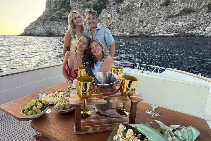 Sorrento Sunset Tour in Luxury Yatch — photo 1 of 7