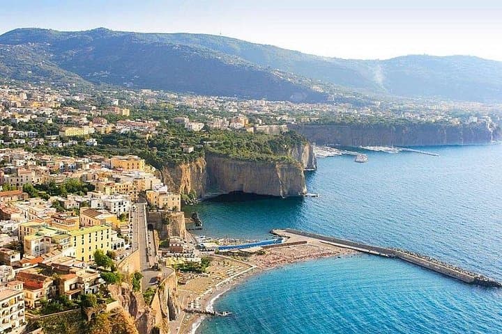 Sorrento Coast Boat Tour Swim Snorkel and Explore Caves — photo 1 of 6