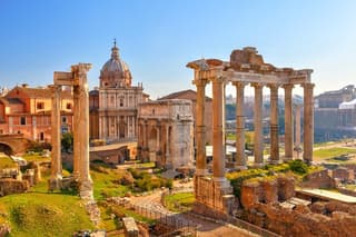 From Florence to Rome direct transfer in a Private Car