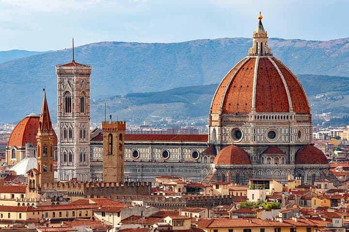 Private transfer from Genoa to Florence with 2 hours for sightseeing — photo 1 of 11