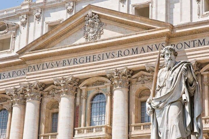 Vatican & Sistine Chapel Private Tour with Priority Entry — photo 1 of 11