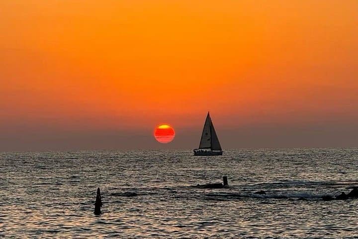 Private excursion to Ischia Island at sunset by boat Romar 5.7m — photo 1 of 2