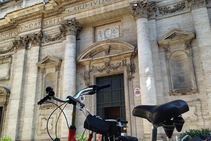 Bike Rental in Rome Discover the Eternal City on Two Wheels — photo 1 of 6
