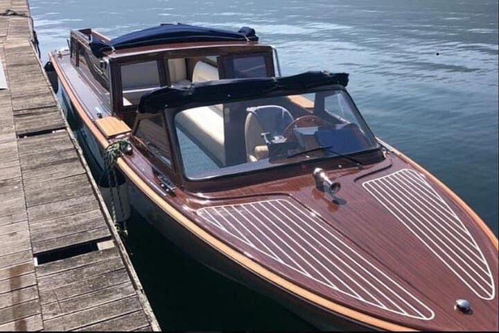 3H Guided Cruise Stop Bellagio in Classic Wooden Boat — photo 1 of 7