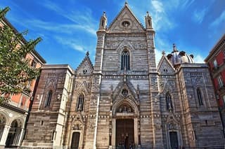 Naples historic center between alleys art and tradition