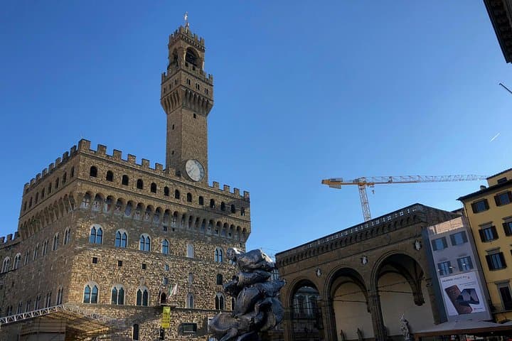 Uffizi Gallery and Palazzo Vecchio Timed Entry Tickets with Host — photo 1 of 6