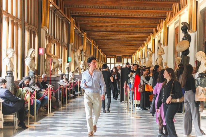Fast Track Guided Tour to Uffizi Gallery — photo 1 of 15