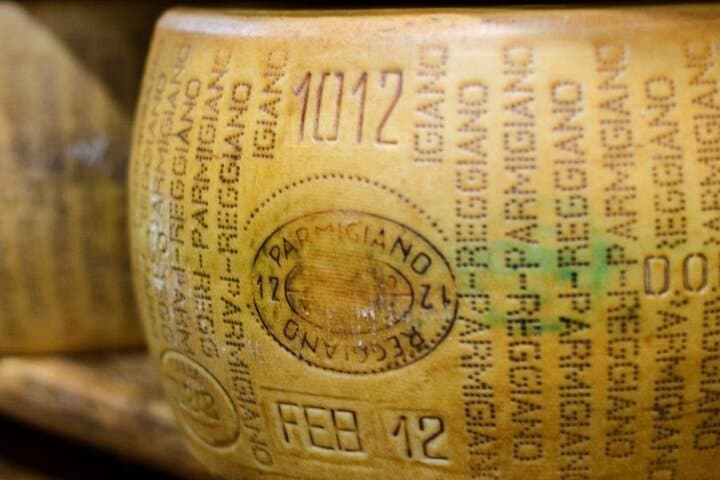 Parmesan Cheese Tour and Tasting in Modena — photo 1 of 12