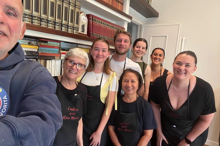 Fresh pasta and tiramisu — photo 1 of 16
