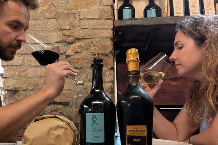 Wine Tasting with Parmesan and Ham Board in Parma — photo 1 of 9