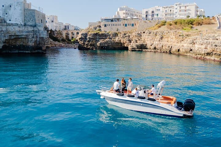 Boat Tour of the Polignano a Mare Coast with Aperitif — photo 1 of 16