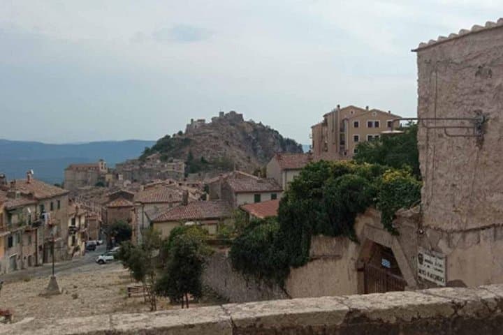 Tolfa : historic centre tour — photo 1 of 6