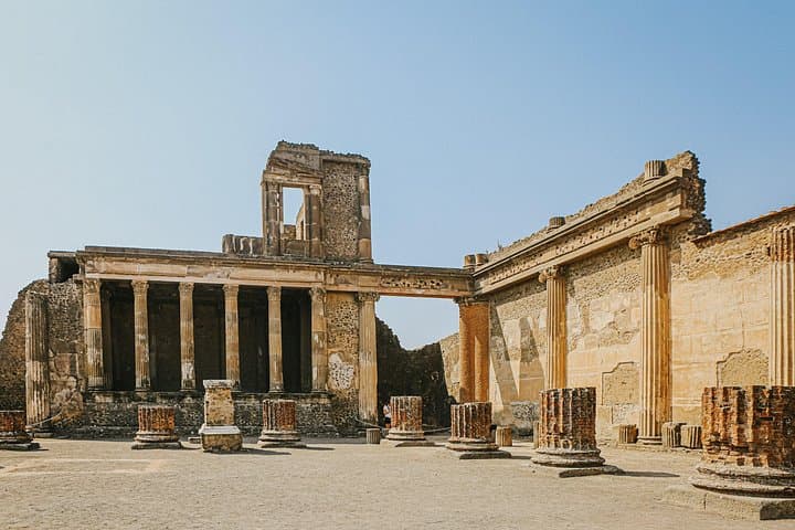 Audio Guided Tour of Pompeii Archaeological Park — photo 1 of 5