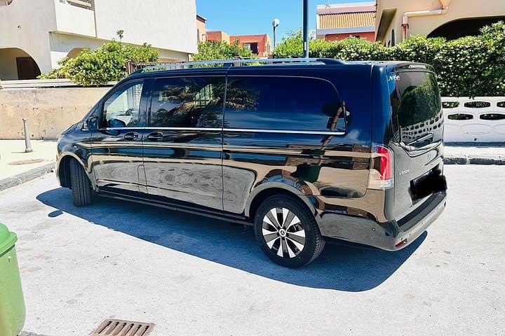 Catania Airport Private Transport from or to Messina or Taormina — photo 1 of 15
