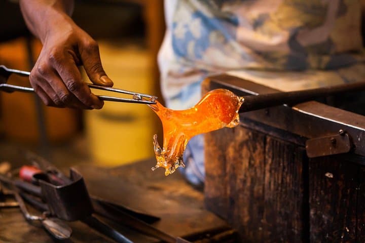 Private Day Trip to Murano with Glassblowing Demonstration — photo 1 of 6