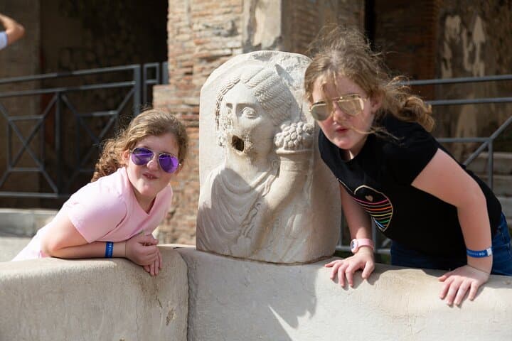 Tour of Pompeii for families with Transfer from Naples & Sorrento — photo 1 of 10