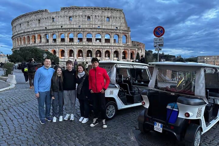Rome: VIP Golf Cart, Trevi Skip-the-Line, Gelato & Supplì — photo 1 of 26