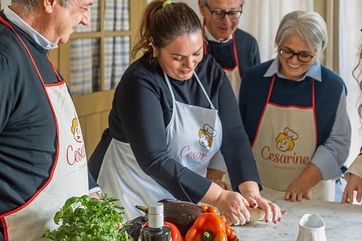 Authentic Focaccia and Erbazzone Cooking Class near Reggio Emilia — photo 1 of 14