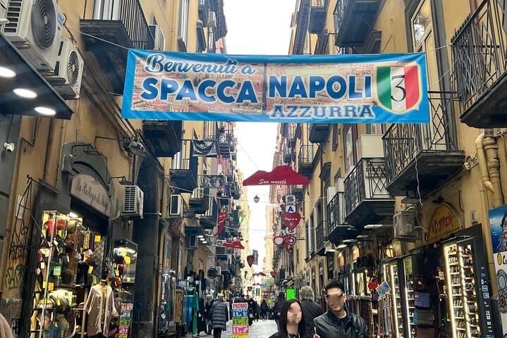 Winter experience in Naples and Pompeii — photo 1 of 6