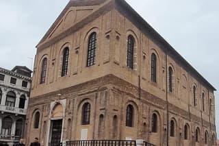 Mysteries and legends of Venice